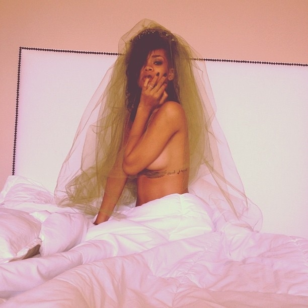 Rihanna Halloween Costume 2