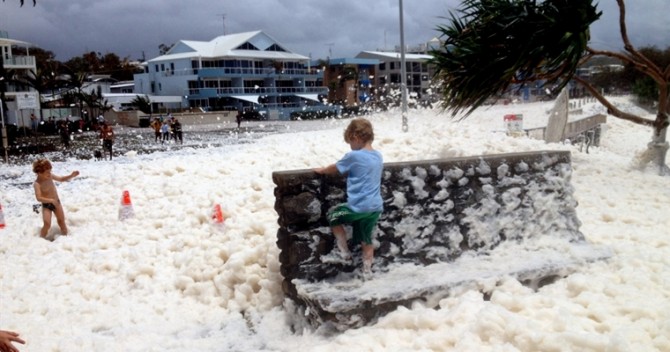 Australian Foam Storm Queensland - Town