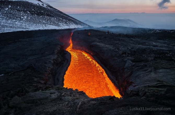 Tolbachic Volcano - Lusika33 - Group and River