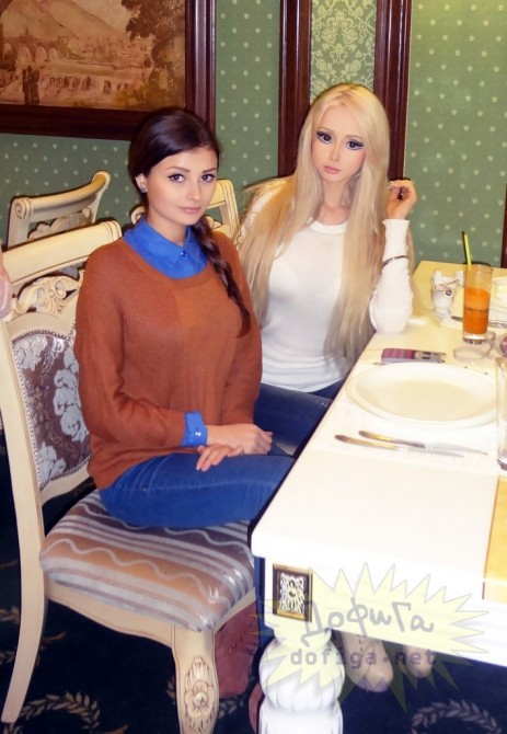 Valeria Lukyanova - Family - Sister