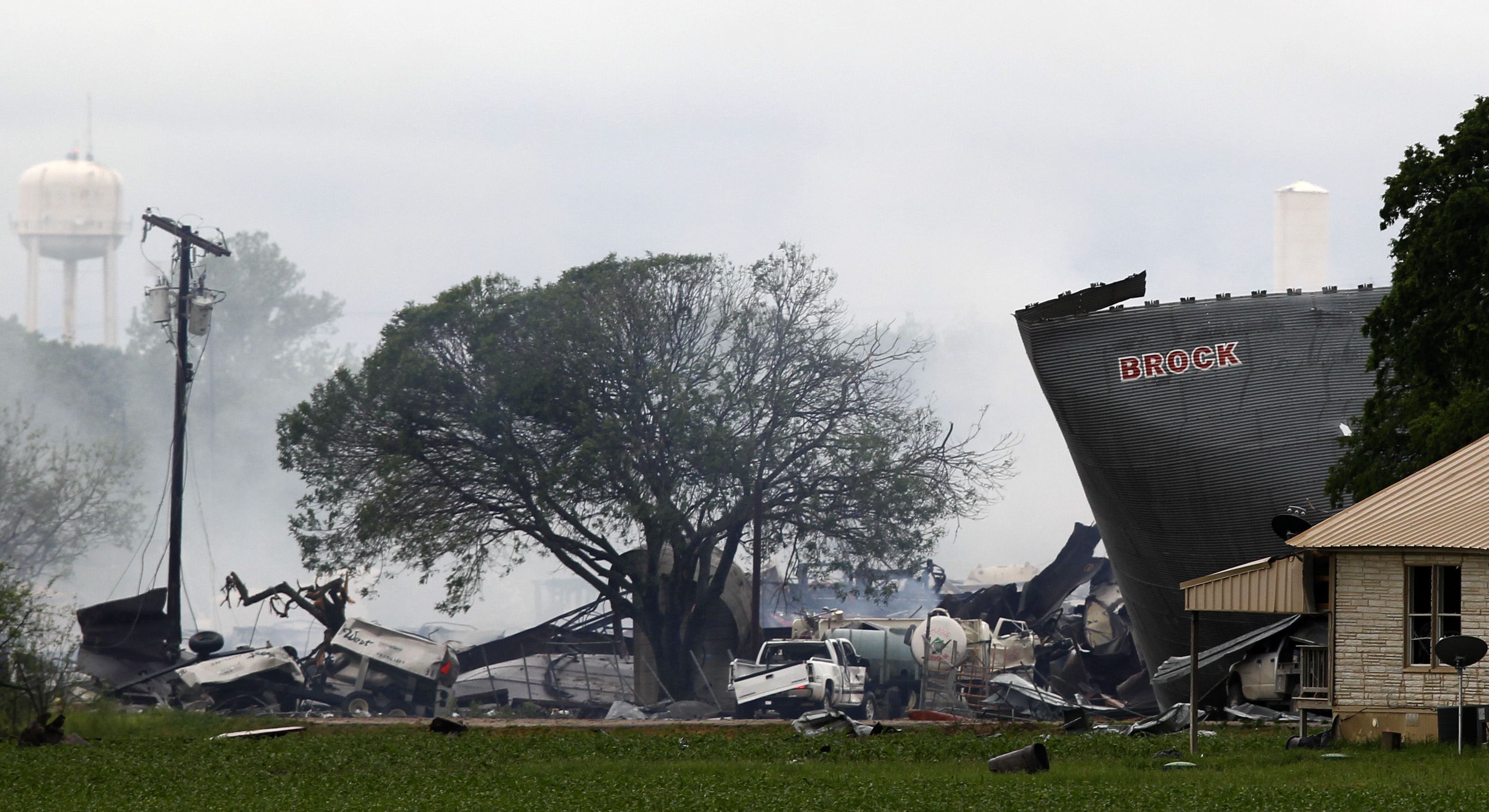 Waco Fertilizer Plant Explosion 10