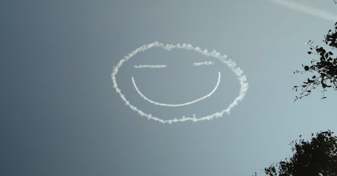 CONTRAIL SMILE