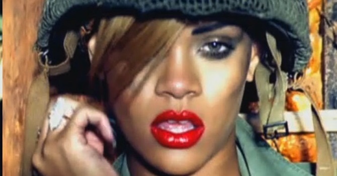 RIHANNA LIPSTICK