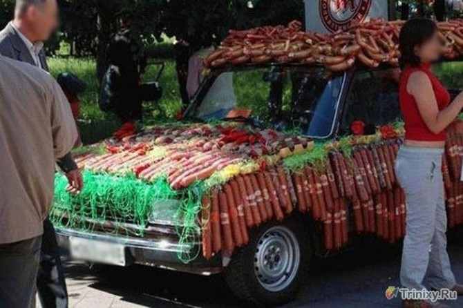 Awesome Photos From Russia With Love - Sausage Car