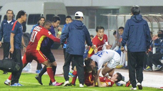 Chinese Player Sent Off For Dragging Player Off Pitch