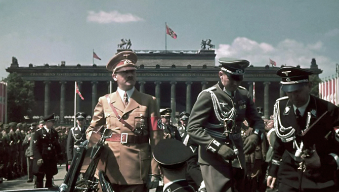 Hitler Reich Colour
