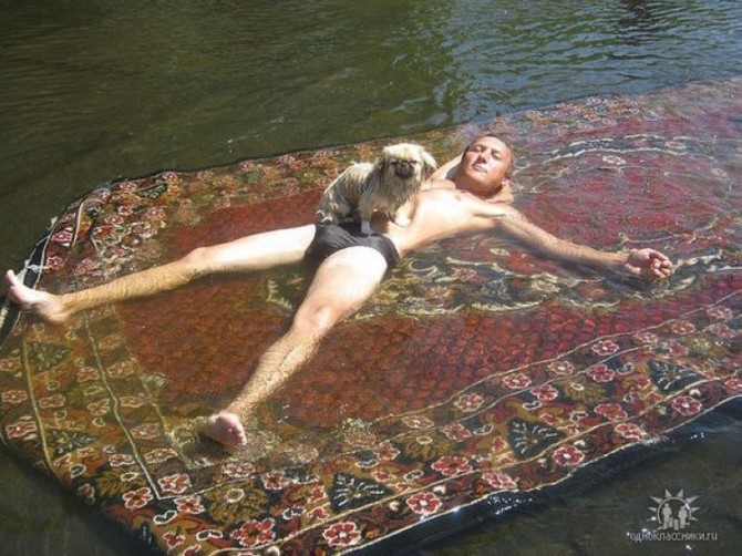 Awesome Phots From Russia With Love - Carpet Chill