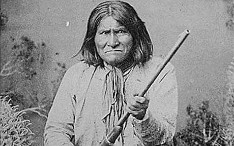 Geronimo - Apache Warrior Hero - With Gun