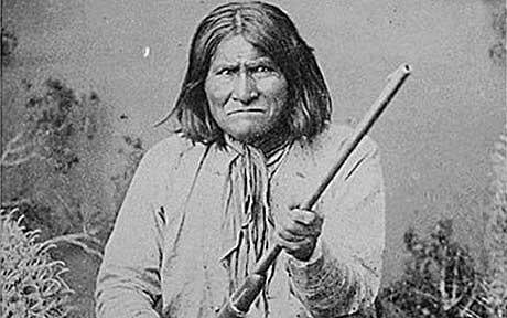 Geronimo - Apache Warrior Hero - With Gun