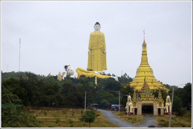 Tallest Statues In The World - Burma - Laykyun Setkyar Standing Buddha and friend 2