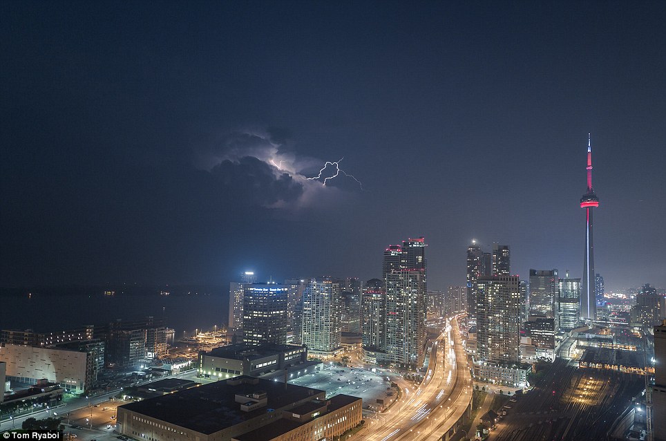 Toronto Rooftopping 5