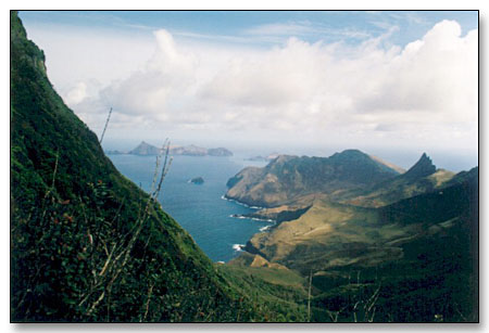 Alexander Selkirk - Isla Más a Tierra Now Robinson Crusoe Island air
