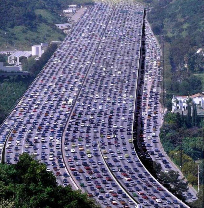 Longest Weirdest - China National Highway 110 traffic jam