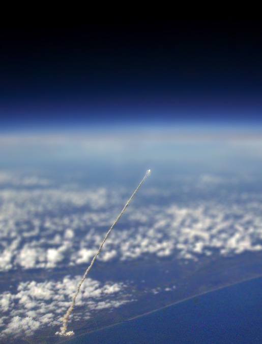 Rocket-launch-as-seen-from-space