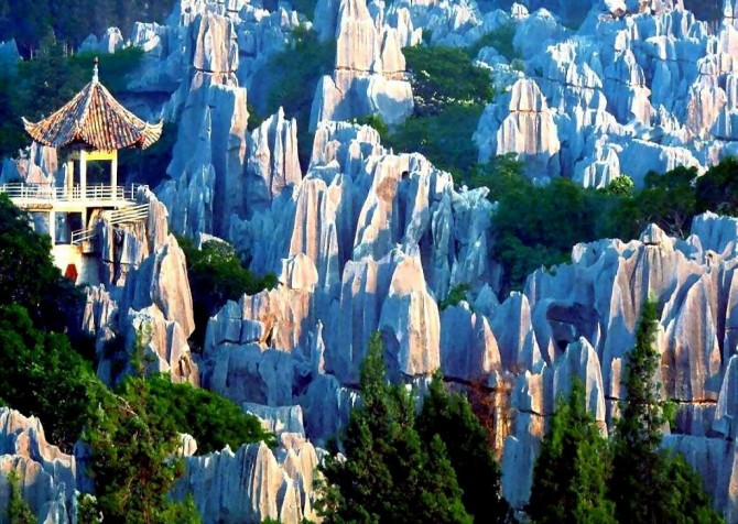 Weird Places - Stone Forest - China