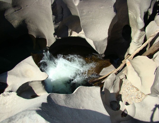 Weird Places - Vale da Lua Brazil - Moon Valley - Close Up