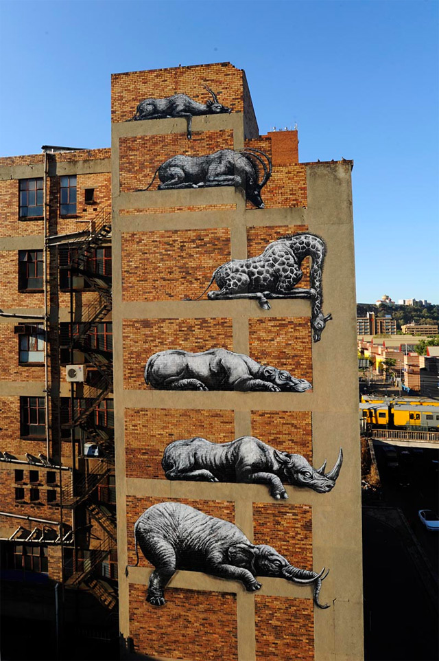 Incredible Environmental Street Art By Belgian Artist ‘ROA’ – Sick Chirpse