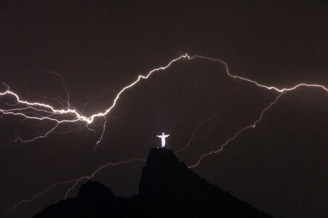 BRAZIL-LIGHTNING-CHRIST THE REDEEMER