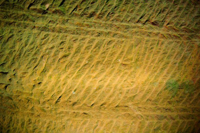 Longyou Grotto - Cave Complex - chisel patterns