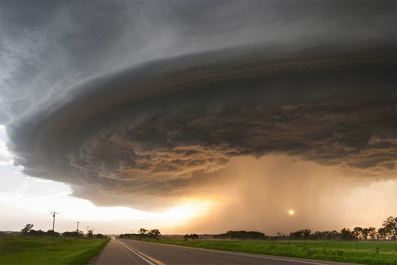 Mike Hollingshead Storm Chasing 4