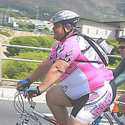Attractive Cyclists - fat cyclist