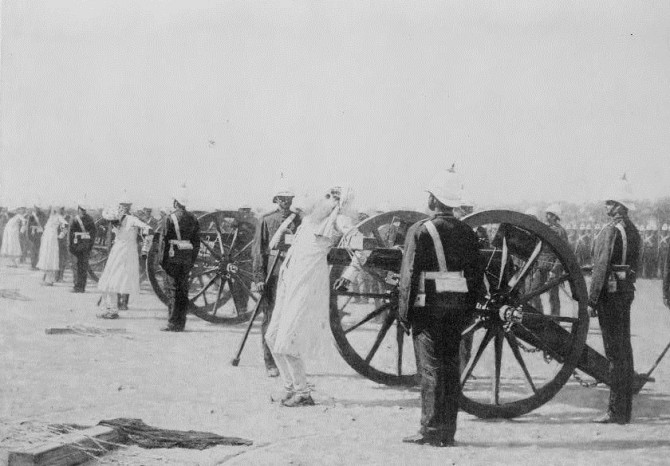 BlowingfromGuns1890VasiliiVereshchagin