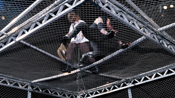 Mankind UNdertaker Hell In A Cell 11