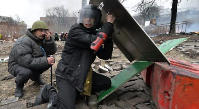 Snipers Pinned Down Ukraine