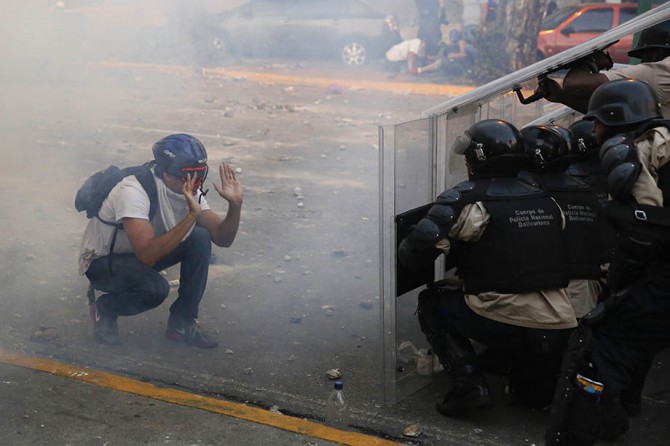 Venezuelan Riots 15
