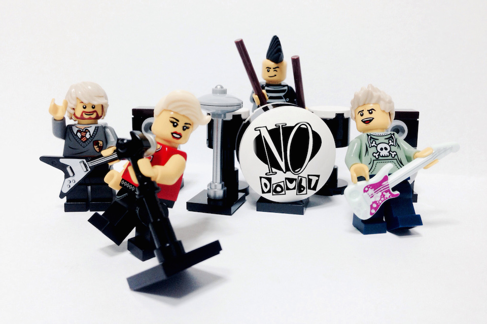 Iconic LEGO Bands 12