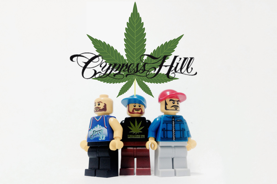 Iconic LEGO Bands 13