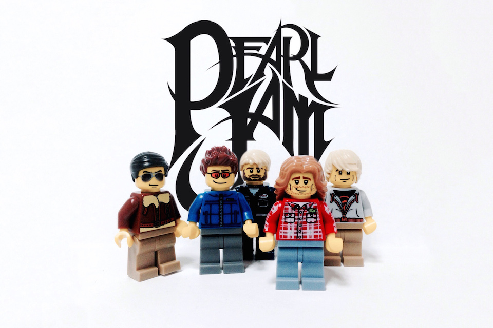 Iconic LEGO Bands 15