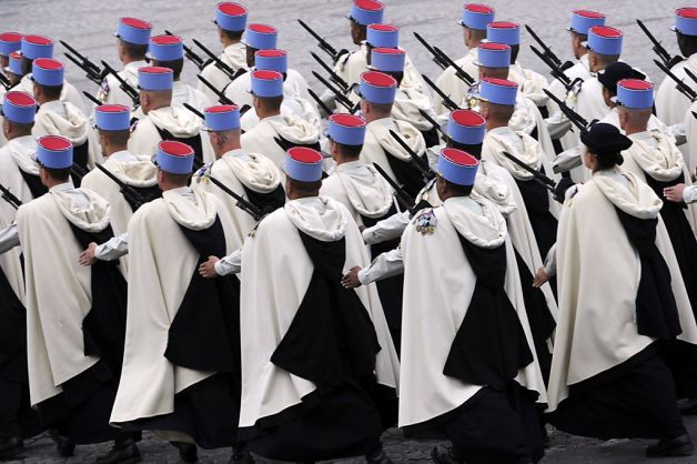 Ridiculous Funny Military - France - 1st Spahis Regiment
