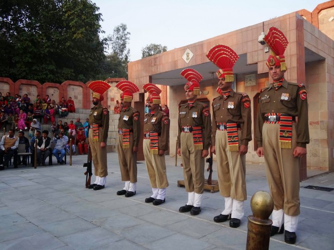 Ridiculous Funny Military - Indian Border Guards