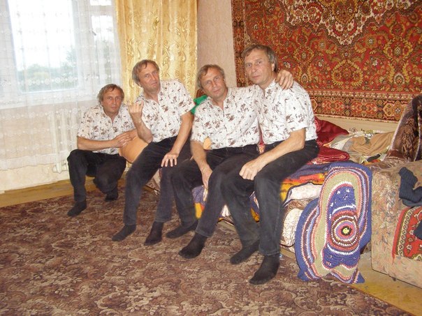 Awesome Photos From Russia - funny looking photoshop wall carpet