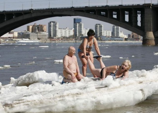 Awesome Photos From Russia - nice and icey