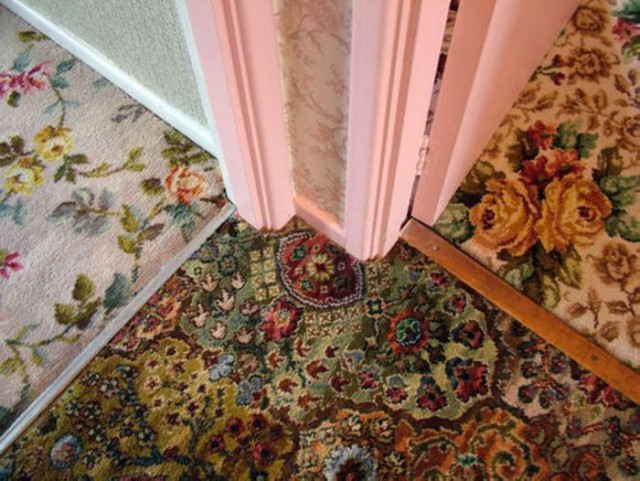 Awesome Photos From Russia - carpet explosion