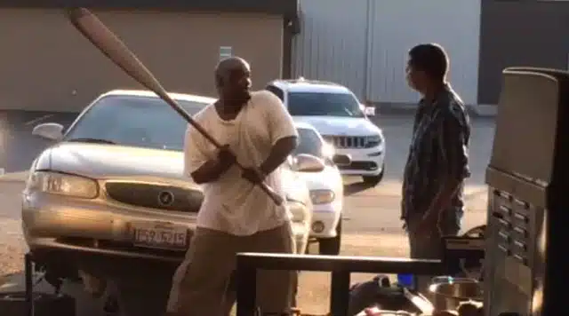 Guy Gets Absolutely Destroyed With A Canoe Paddle For Not Moving His Car