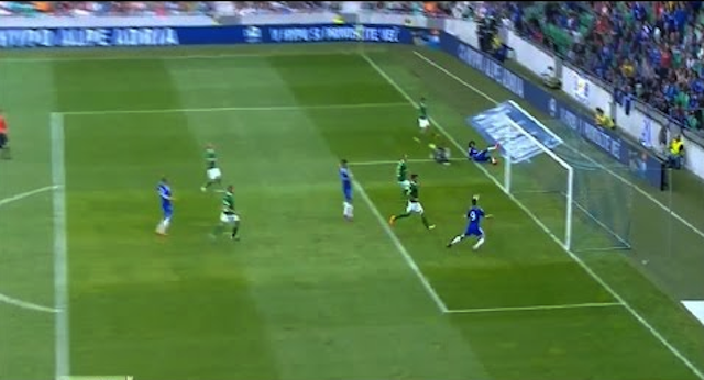 Fernando Torres Horror Miss