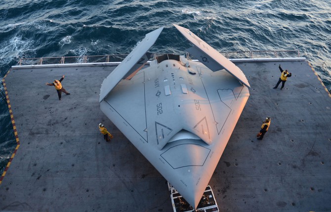 Mad Weapons - Northrop Grumman X-47B