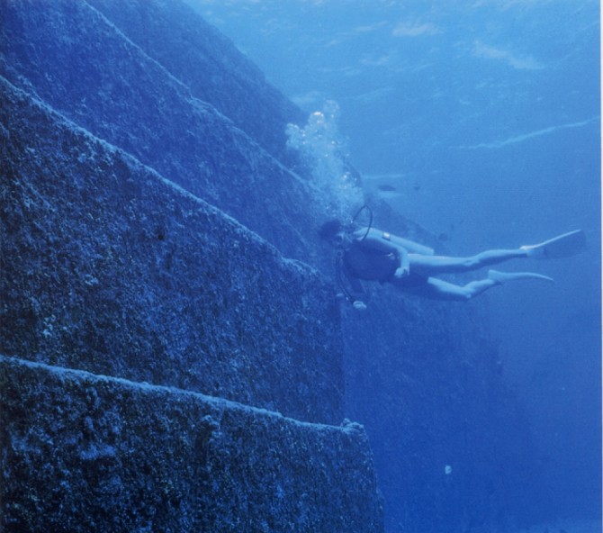 Ocean Mysteries - yonaguni 2