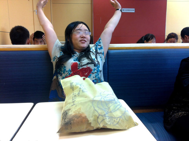 Chinese Woman One Week KFC 1