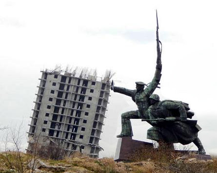 Building-Demolition-in-Sevastopol - selfie 4