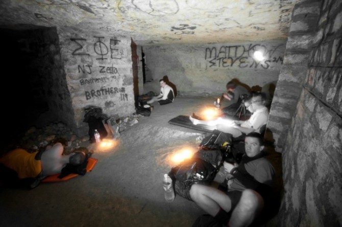 Place Hacking - Urban Explorer - Paris Catacombs