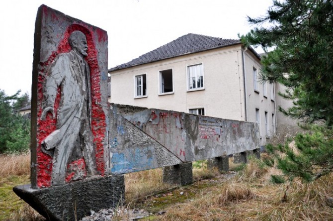 Place Hacking - Urban Explorer - Vogelsang Soviet Military Base, Berlin, Germany