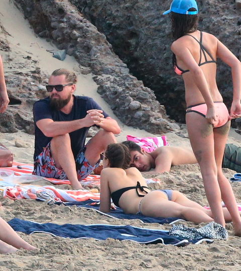 PREMIUM EXCLUSIVE Leonardo DiCaprio partying on the beach for New Year