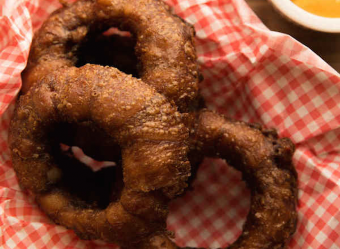 Beer Battered Onion RingsBeer Battered Onion Rings