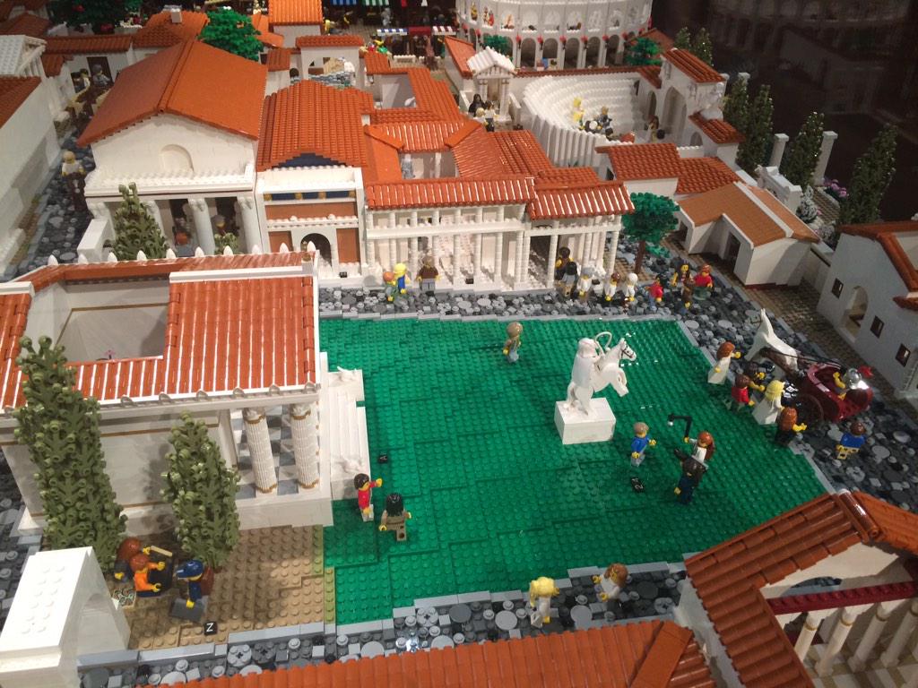 LEGO Pompeii 4