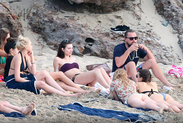 Leo DiCaprio Flew A Crew Of Perfect 10 Models To A Private Island Party For  New Year's Eve – Sick Chirpse