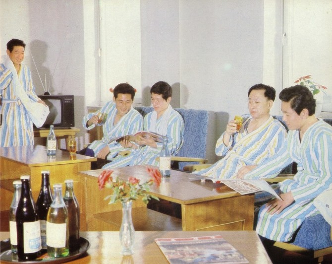 North Korea Tourism Posters - Changgwang-won Health Complex 8